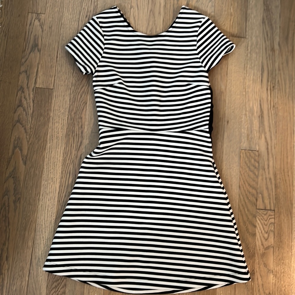 Topshop Dress with back cutout UK 8 EUR 36 US 4